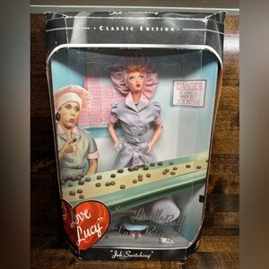 1998 Barbie, I Love Lucy, Episode 39, Job Switching 212658 - NEW - DAMAGED BOX